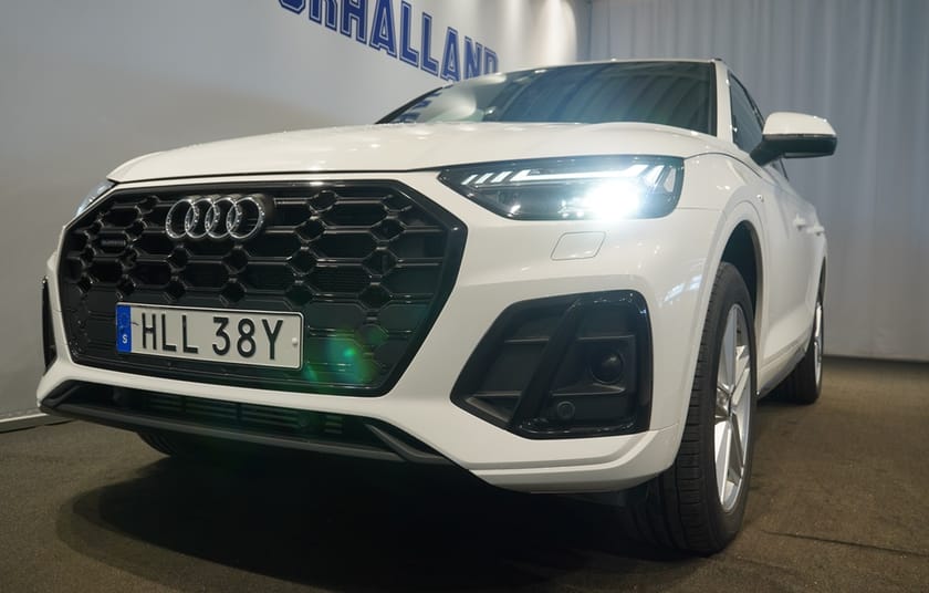 Bild 4 av Audi Q5 55 TFSI e quattro S-Line / Svart Optik  / Drag/ LED-Matrix MM!