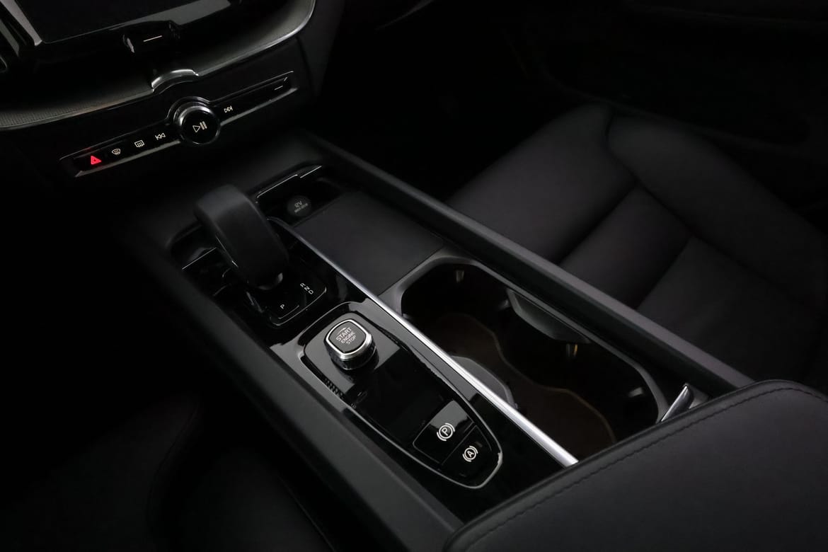 Volvo XC60 2025 - miniatyr 13