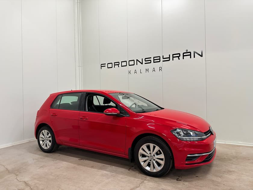 Bild 3 av Volkswagen Golf 1.0 TSI 110HK Carplay Nybesiktad Årsskatt 360kr