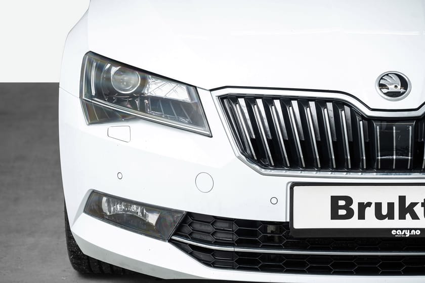 Bilde 4 av Škoda Superb Stasjonsvogn 2.0 TDI 4x4 L&K/Krok/Skinn/Canton/El.Stoler/Webasto++