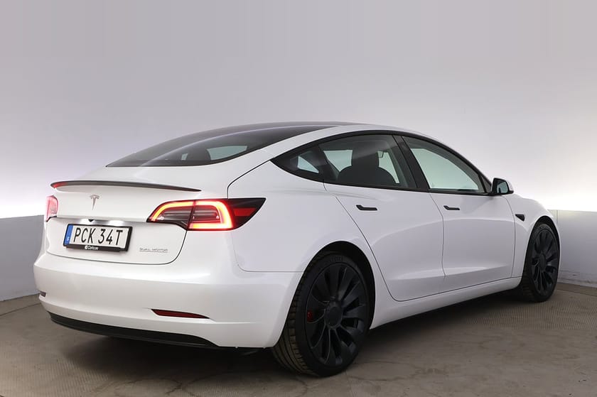 Bild 5 av Tesla Model 3 Performance AWD Refresh Autopilot Panorama