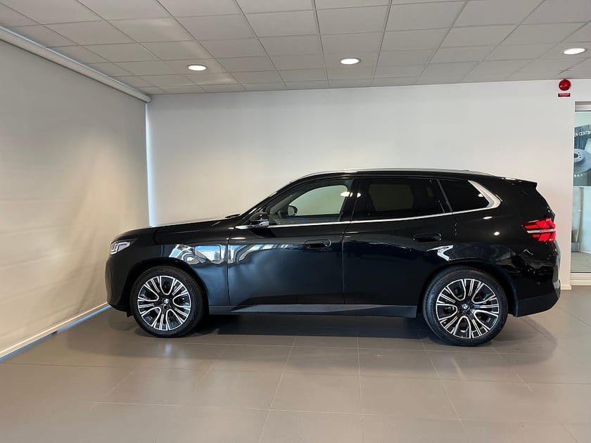 Bild 2 av BMW X3 30e xDrive 4,95% ränta Adapt* Farth* Elsäten Med Minnen