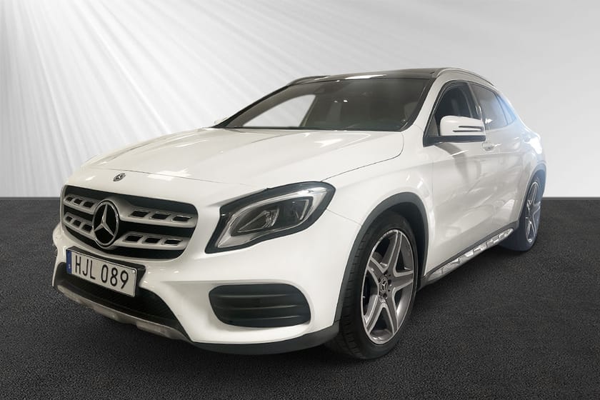 Bild 3 av Mercedes-Benz GLA 200 d AMG LINE