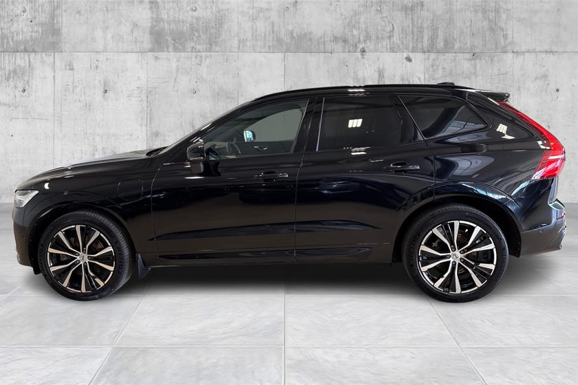 Bilde 2 av Volvo XC60 T8 Plus Dark LongRange H&K/360°/H-feste/Pano/ACC/20"++
