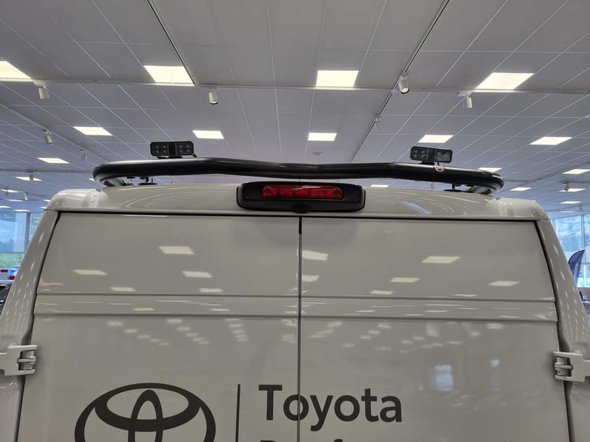 Bild 5 av Toyota ProAce Max Van 35 L3H2 180hk aut Professional dubbla dörrar