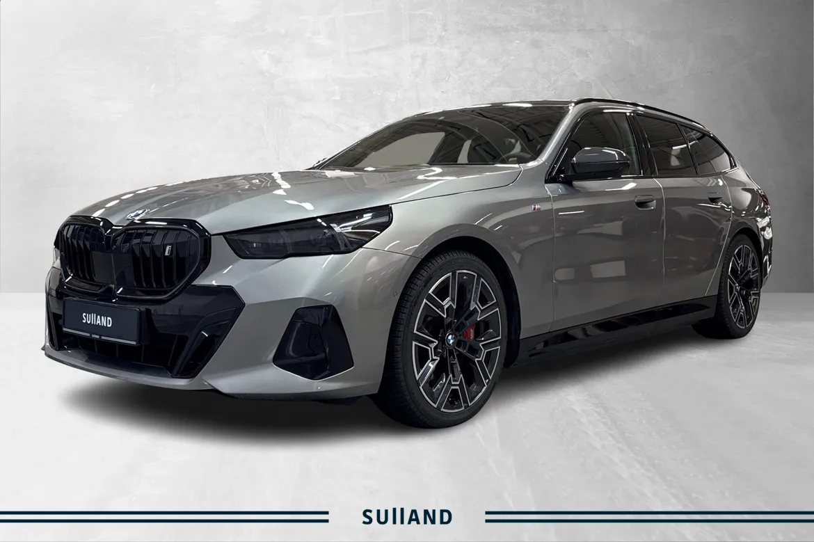 Bilde av BMW i5 xDrive40 Touring