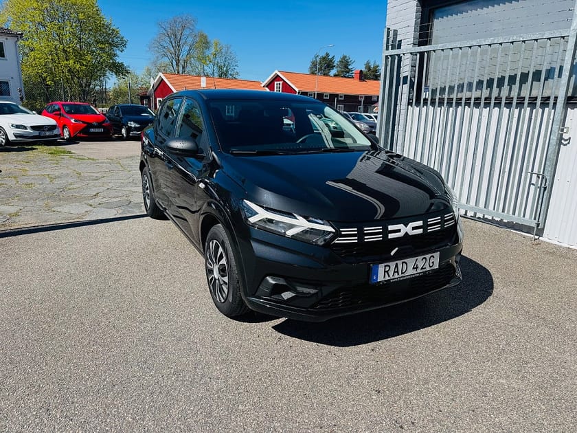 Bild 1 av Dacia Sandero 1.0 TCE 91HK 5-D / 5700Mil