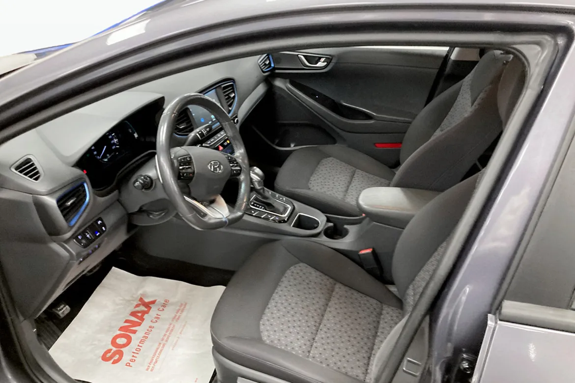 Hyundai Ioniq Plug-in