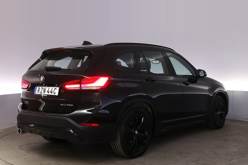 Bild 5 av BMW X1 xDrive25e SportLine Navi HUD Värmare Farthållare