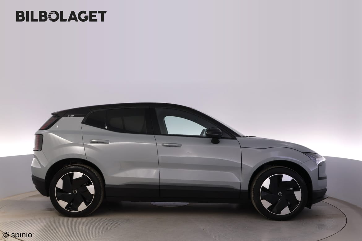 Volvo EX30 2024 - miniatyr 2