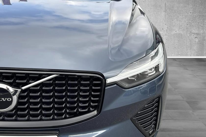 Bilde 5 av Volvo XC60 Recharge T6 Plus Dark - Hengerfeste, H&K