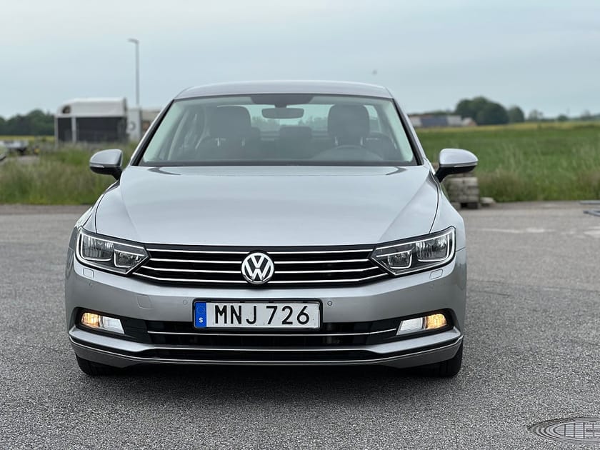 Bild 3 av Volkswagen Passat 2.0 TDI DPF BMT Base Euro 6