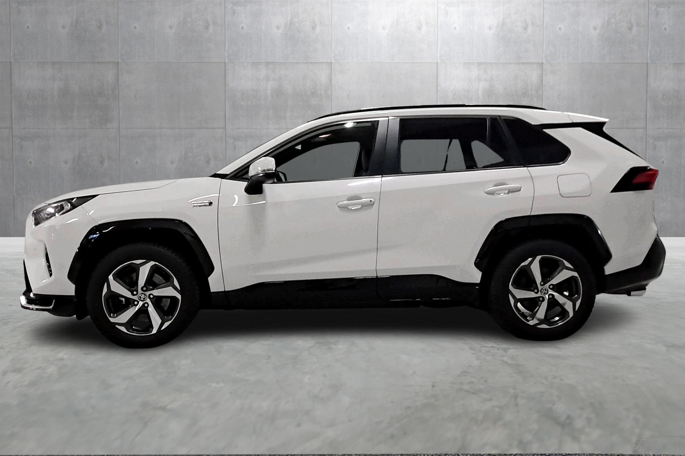 Thumnail bilde 1 av Toyota RAV4 Plug-in Hybrid