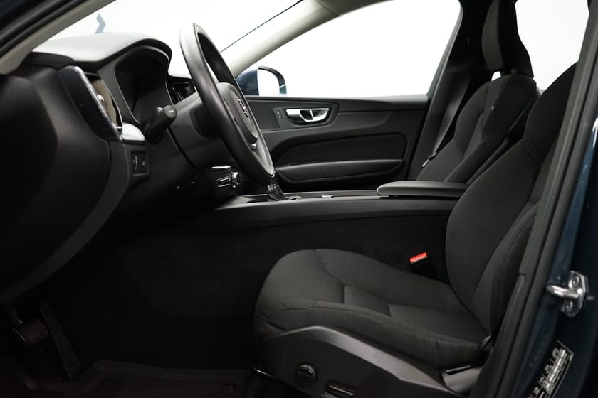 Bild 5 av Volvo XC60 D4 AWD Momentum SE