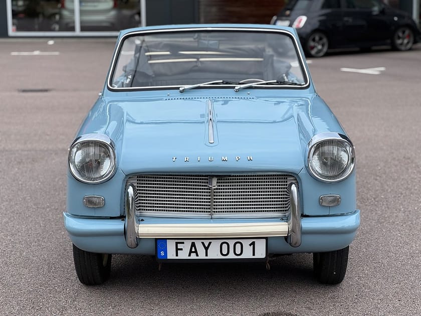 Bild 3 av Triumph Herald 1200 Saloon 1.2