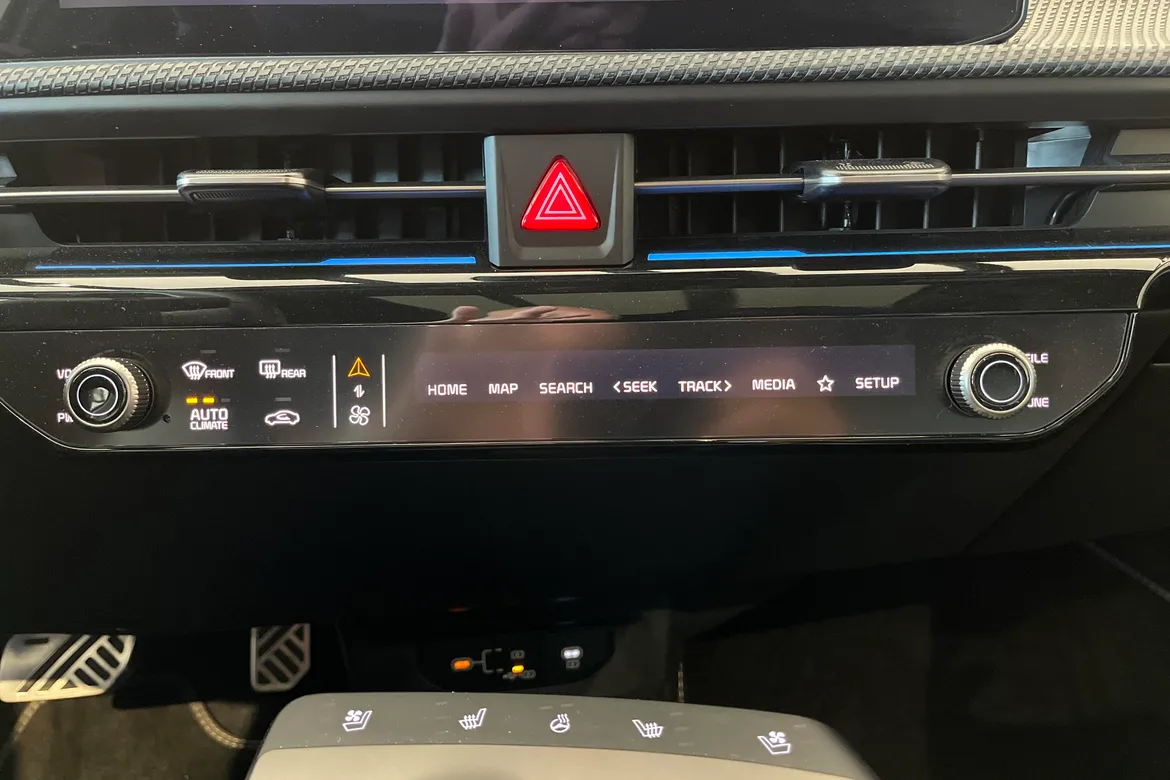 picture of a car