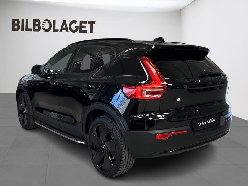 Bild 3 av Volvo EX40 Twin Motor Performance M Ultra Black Edt