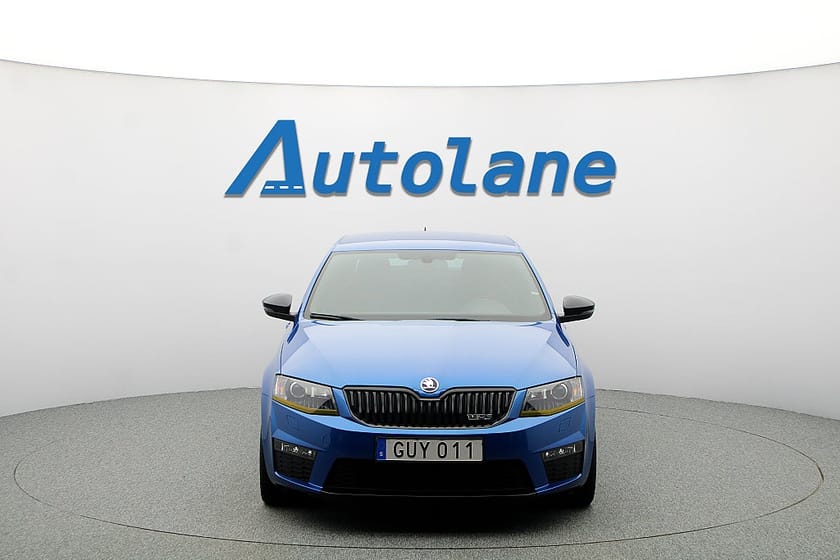 Bild 3 av Škoda Octavia RS Skoda 2.0 TSI Canton Sport Stolar, VRS Mode 220hk