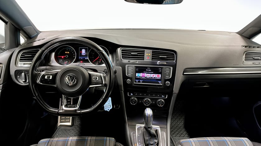 Bild 4 av Volkswagen Golf GTE Drag Kamera MoK