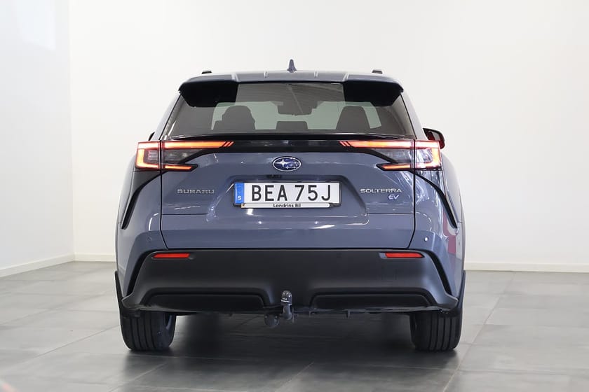 Bild 3 av Subaru Solterra 71,4 kWh AWD Limited V-Hjul 360° Drag Navi