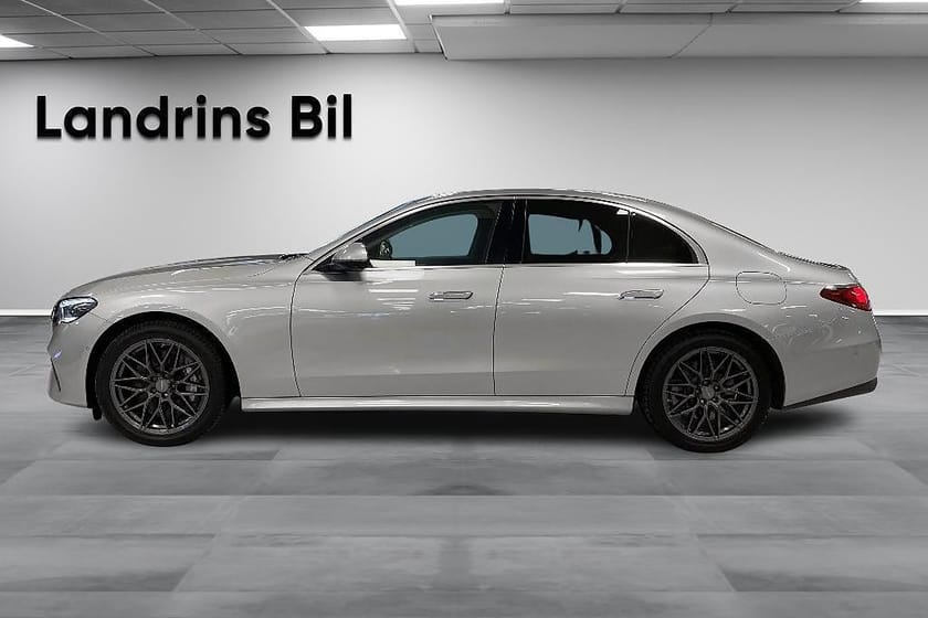 Bild 4 av Mercedes-Benz E 300 d e 4MATIC de Pano HUD Drag Superscreen MOMS