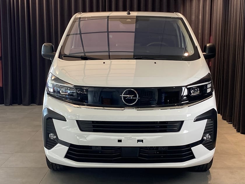 Bild 4 av Opel Vivaro Skåpbil Elite/L3 (Lång)/Facelift /Drag & Värmare/Omg lev