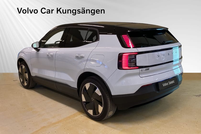 Bild 4 av Volvo EX30 Single Motor Extended Range M R Plus Edition