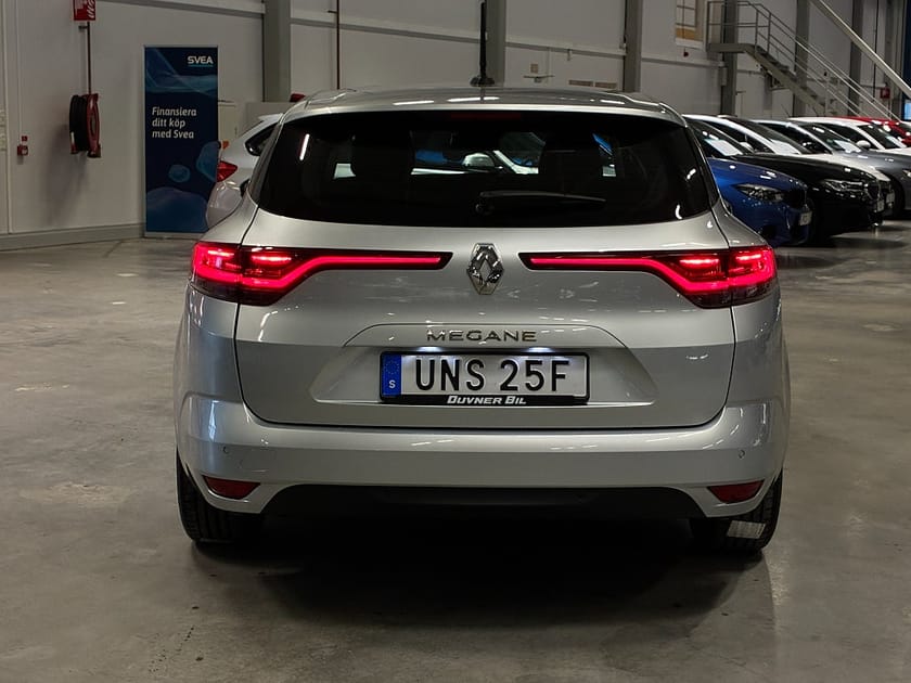Bild 4 av Renault Mégane Sport Tourer 1,3 TCe 140hk Keyless P-Sensorer Leasbar