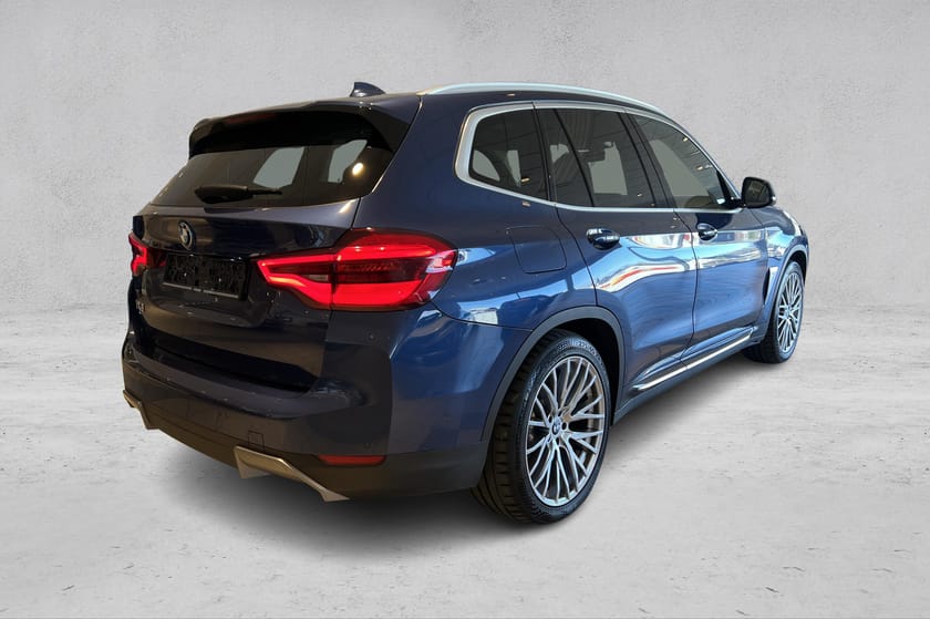 Bilde 5 av BMW iX3 Panorama, skinn, hengerfeste, head up display+