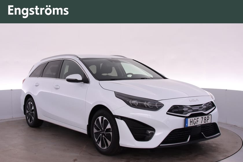 Bild 1 av Kia Ceed Sportswagon Plug-in Hybrid DCT 141 HK Navi Backkam