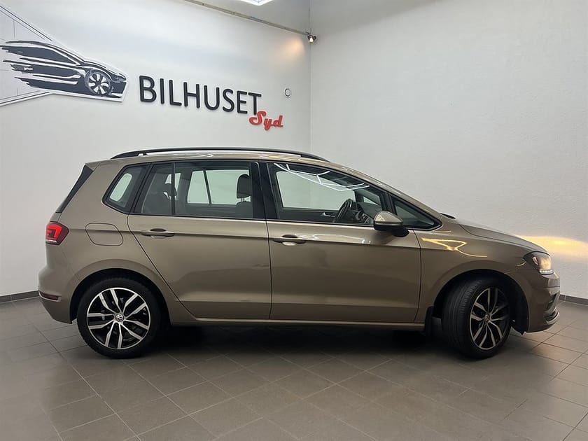 Bild 2 av Volkswagen Golf Sportsvan 1.0 TSI  110hk Bkamera/Krok/Carplay