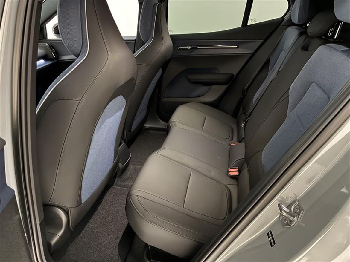 Bild 5 av 6 på bilen