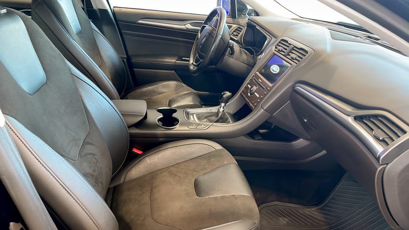 Bild 3 av Ford Mondeo 2.0 TDCi 180hk Titanium Business Carplay