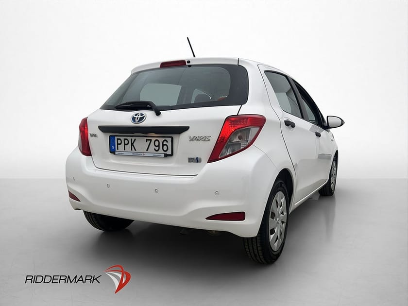 Bild 5 av Toyota Yaris Hybrid 101hk Life P-Sensorer AC Låg-Skatt
