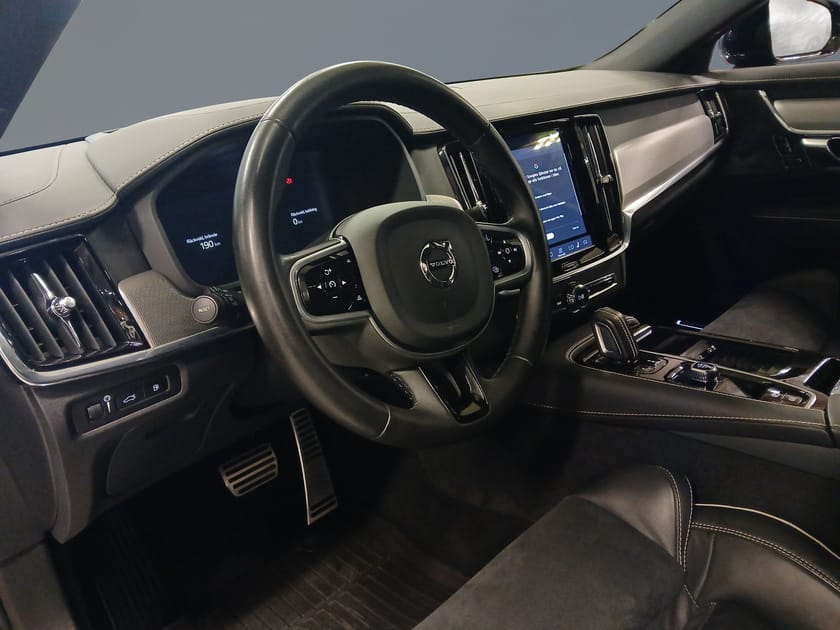 Bild 5 av Volvo V90 Recharge T8 II R-Design