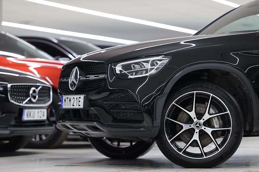 Bild 4 av Mercedes-Benz GLC 300 e Coupé 4MATIC 4M 320hk AMG Pano Navi Skinn