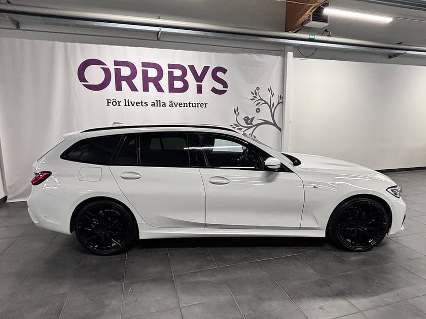 Bild 3 av BMW 320d xDrive Touring M Sport, Värmare, 20 tum, Elbaklucka