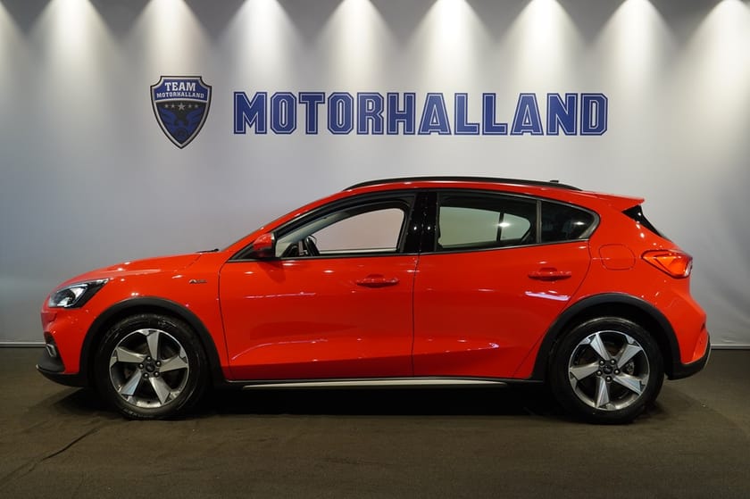 Bild 1 av Ford Focus Active - Kamera, ACC, Rattvärme