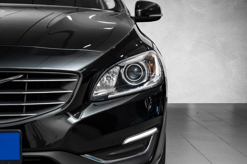 Bilde 4 av Volvo V60 D4 Summum aut /Skinn/ Adaptiv cruise/ hengerfeste++