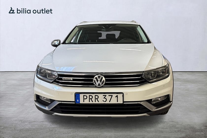 Bild 3 av Volkswagen Passat Alltrack 2.0 TDI 4Motion DSG 190hk Cockpit Drag Carplay P-värm