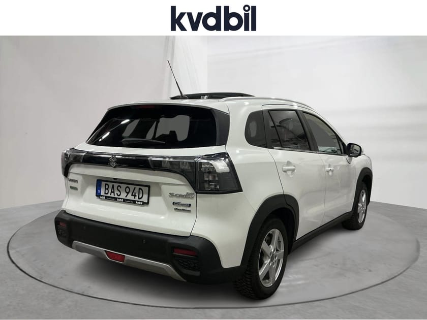 Bild 3 av Suzuki S-Cross Hybrid CNG AllGrip 1.4 4x4 (129hk) 360 kamera Panorama