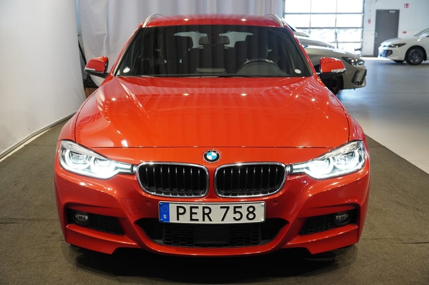 Bild 3 av BMW 320d Touring AUT M-sport / Head Up MM!