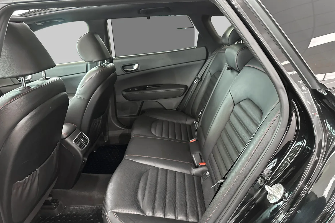 picture of a car