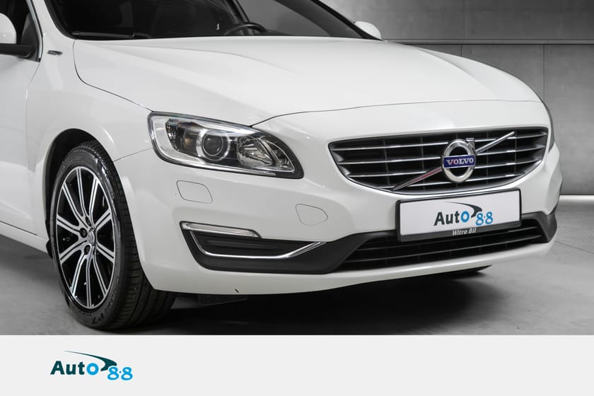 Bilde 4 av Volvo V60 / 12-mnd garanti/ TWIN ENGINE HYBRID / SUMMUM / ++!