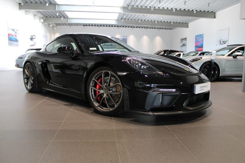 Bild 1 av Porsche 718 Cayman GT4 