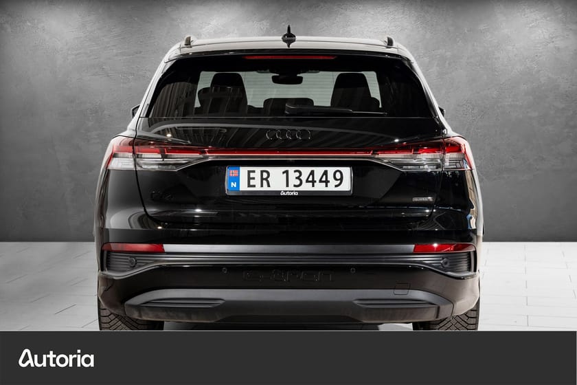 Bilde 4 av Audi Q4 55 e-tron quattro quattr s line pro