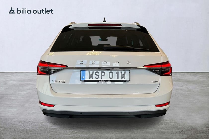 Bild 4 av Škoda Superb Kombi Skoda 4x4 Business Ed, Style 200hk Drag Värmare Kamera