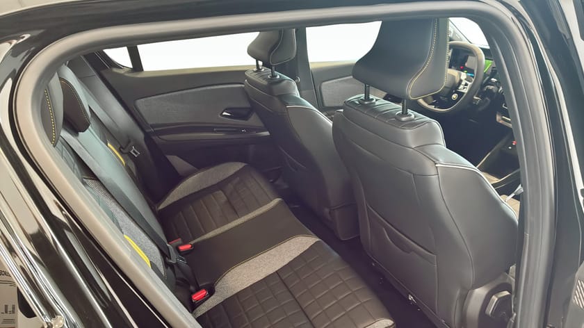 Bild 5 av Renault 4 E-Tech R4 ELECTRIC ICONIC EV52 *Privatleasing fr 3390kr/mån*