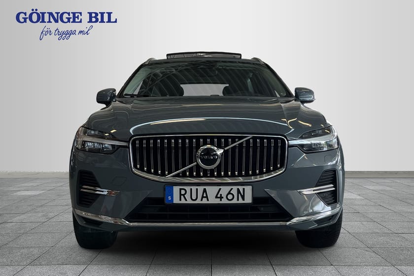 Bild 3 av Volvo XC60 Recharge T6 Core Edition Drag/ Navi/ Kamera/ Värmare/ Panorama