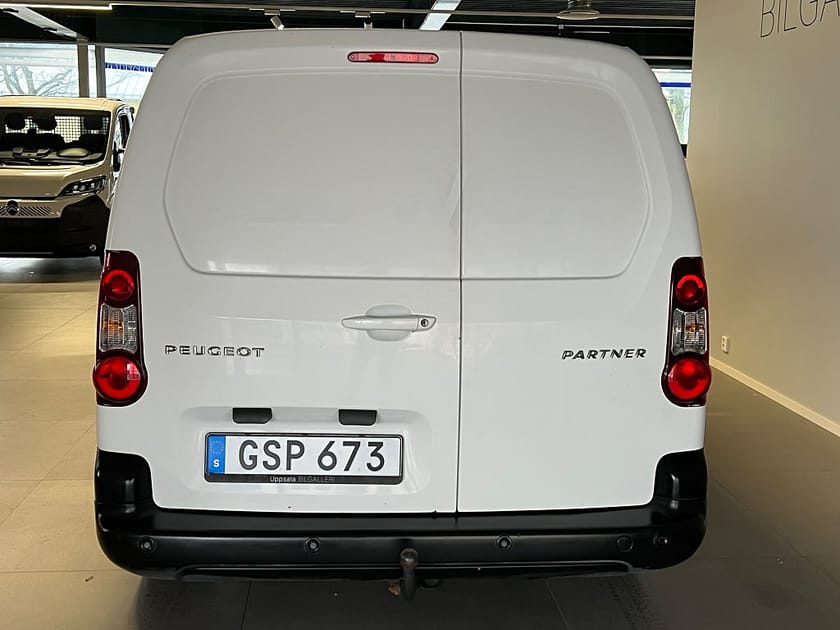 Bild 5 av Peugeot Partner Van Utökad Last 1,6 100hk BlueHDi L2 - dragkrok